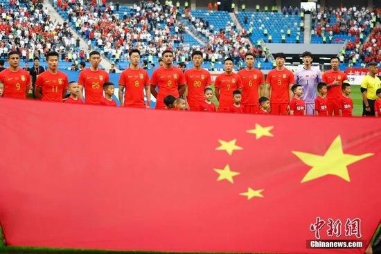 隔壁小姐