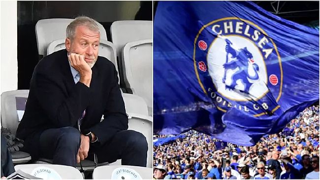 公共汽车上的年轻妻子