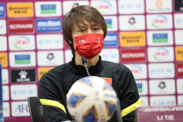女仆乖乖脱裙子打烂屁股网站